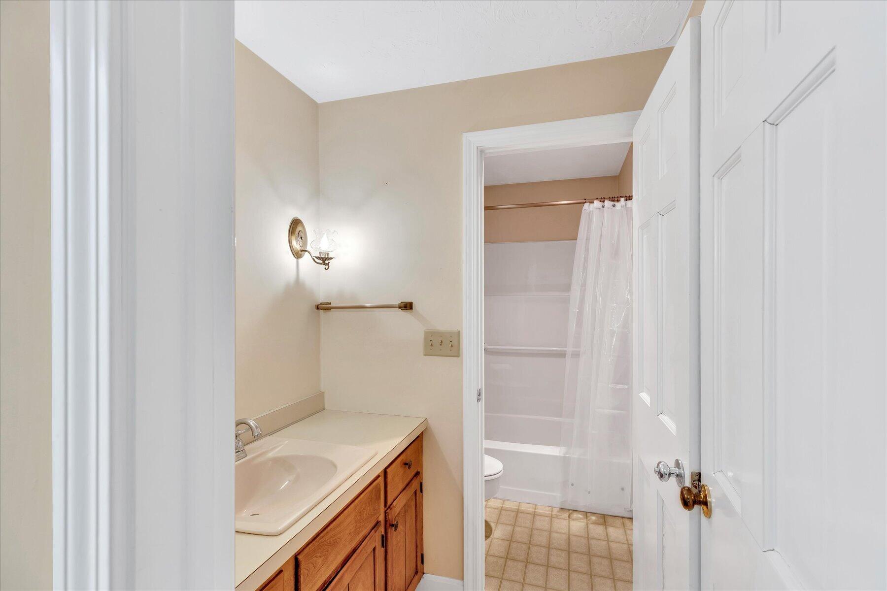 265 Wings Neck Road Pocasset, MA 02559 - Photo 18 of 41 099-Y1A5316 - Copy