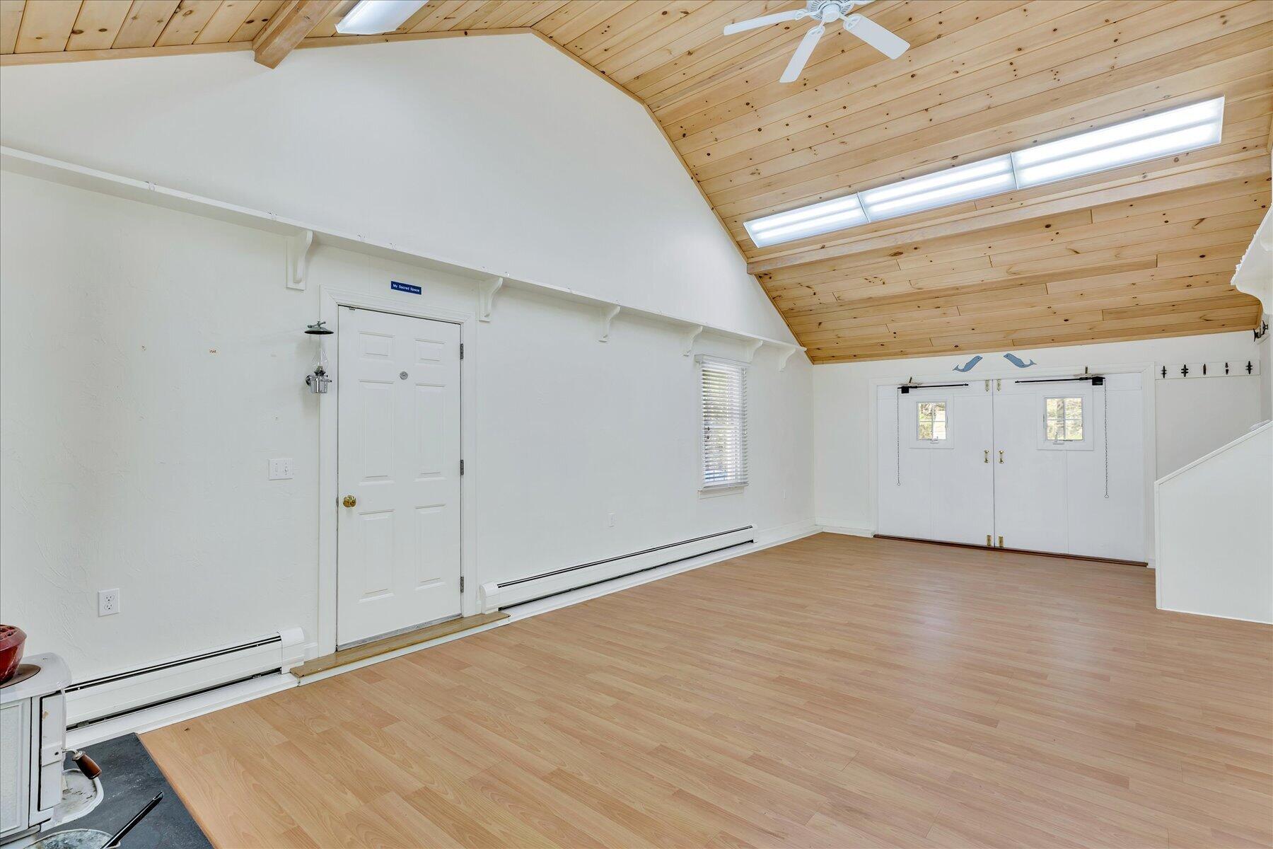 265 Wings Neck Road Pocasset, MA 02559 - Photo 22 of 41 107-Y1A5412