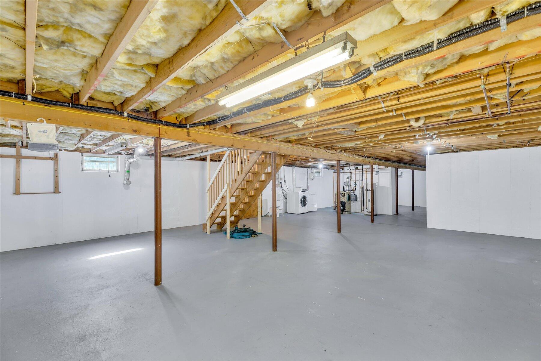 265 Wings Neck Road Pocasset, MA 02559 - Photo 26 of 41 110-Y1A5385