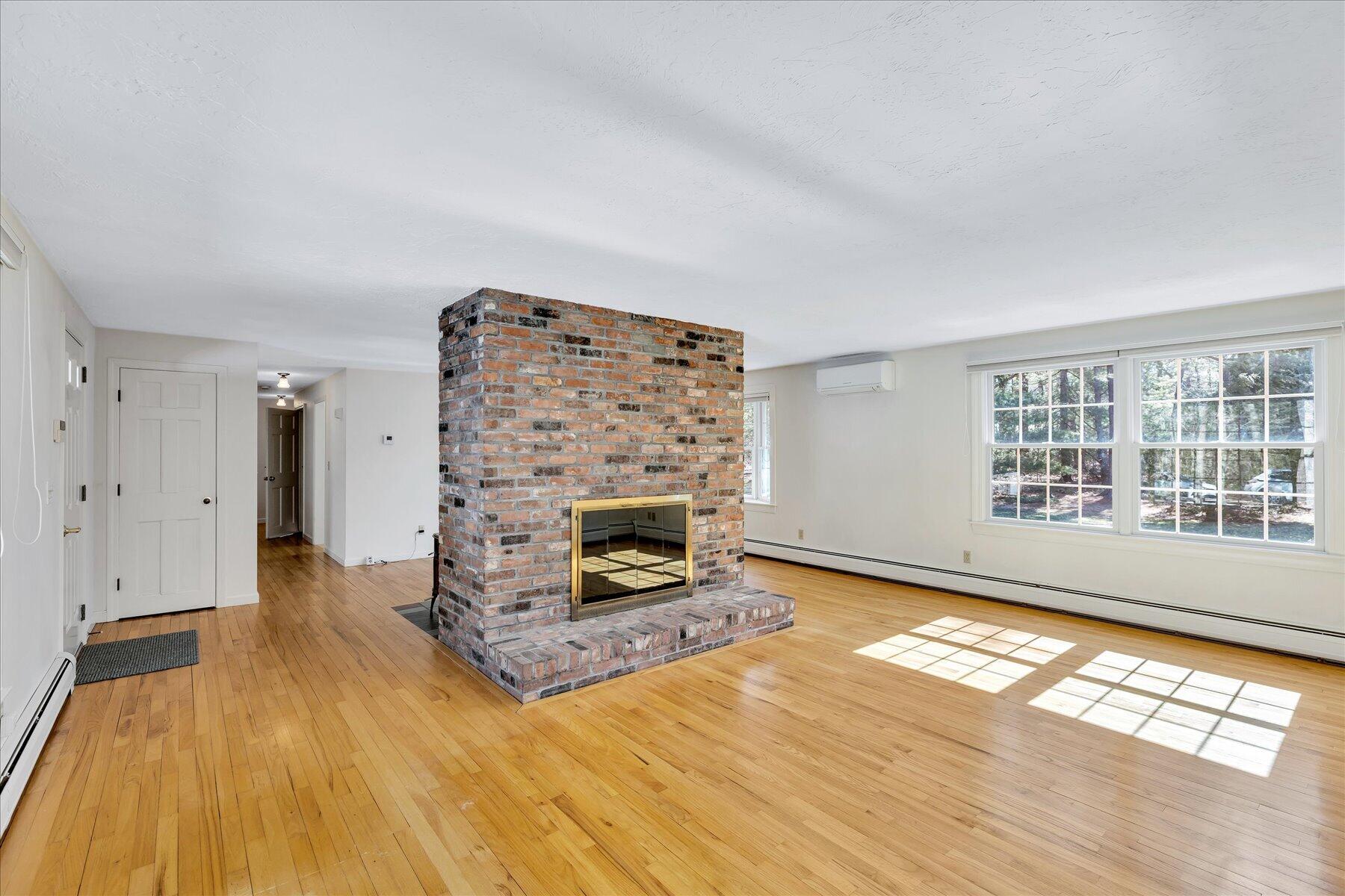 265 Wings Neck Road Pocasset, MA 02559 - Photo 4 of 41 081-Y1A5358 - Copy