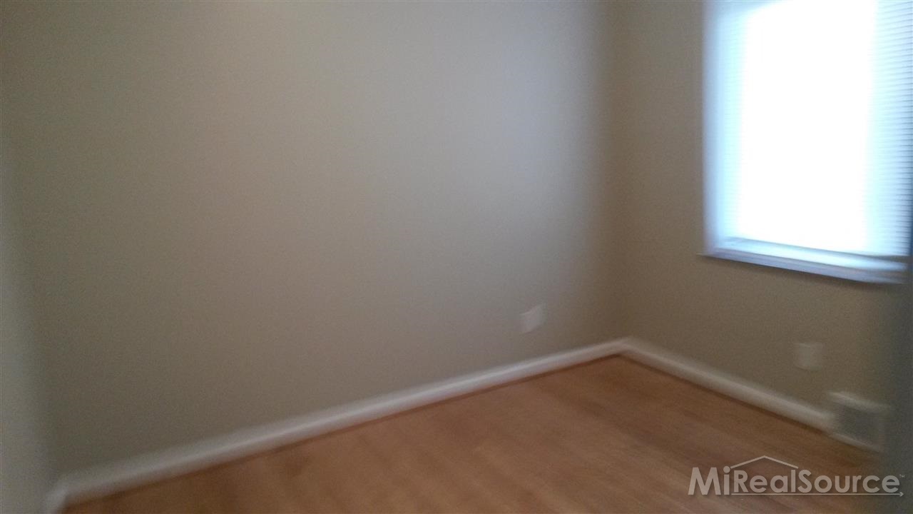 3431 Crooks Road Troy, MI 48084 - Photo 15 of 24 31224269-14.JPG