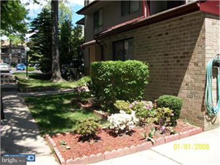 504 Timber Creek Road Lindenwold, NJ 08021 - Photo 4 of 18 Exterior Front