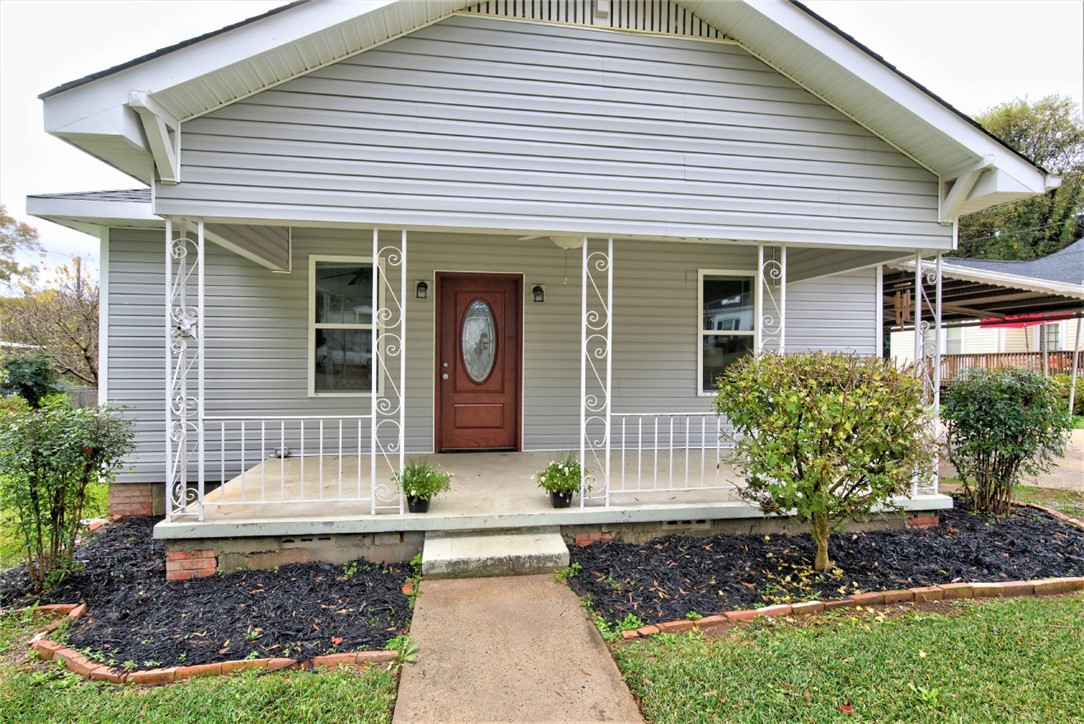 207 North Street Anderson, SC 29621 - Photo 2 of 20