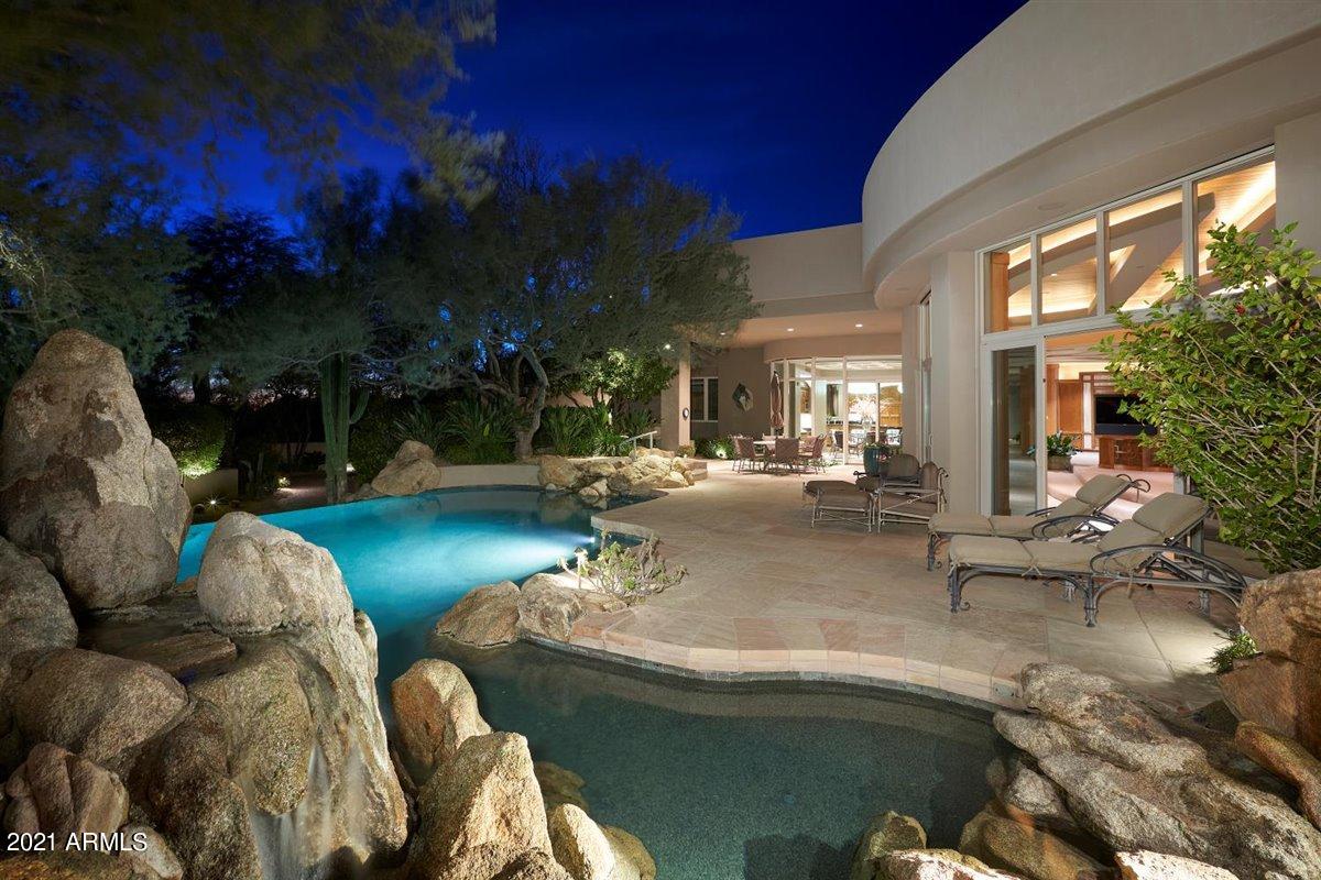 10040 East Happy Valley Road, Unit 661 Scottsdale, AZ 85255 - Photo 12 of 69 Outdoor living