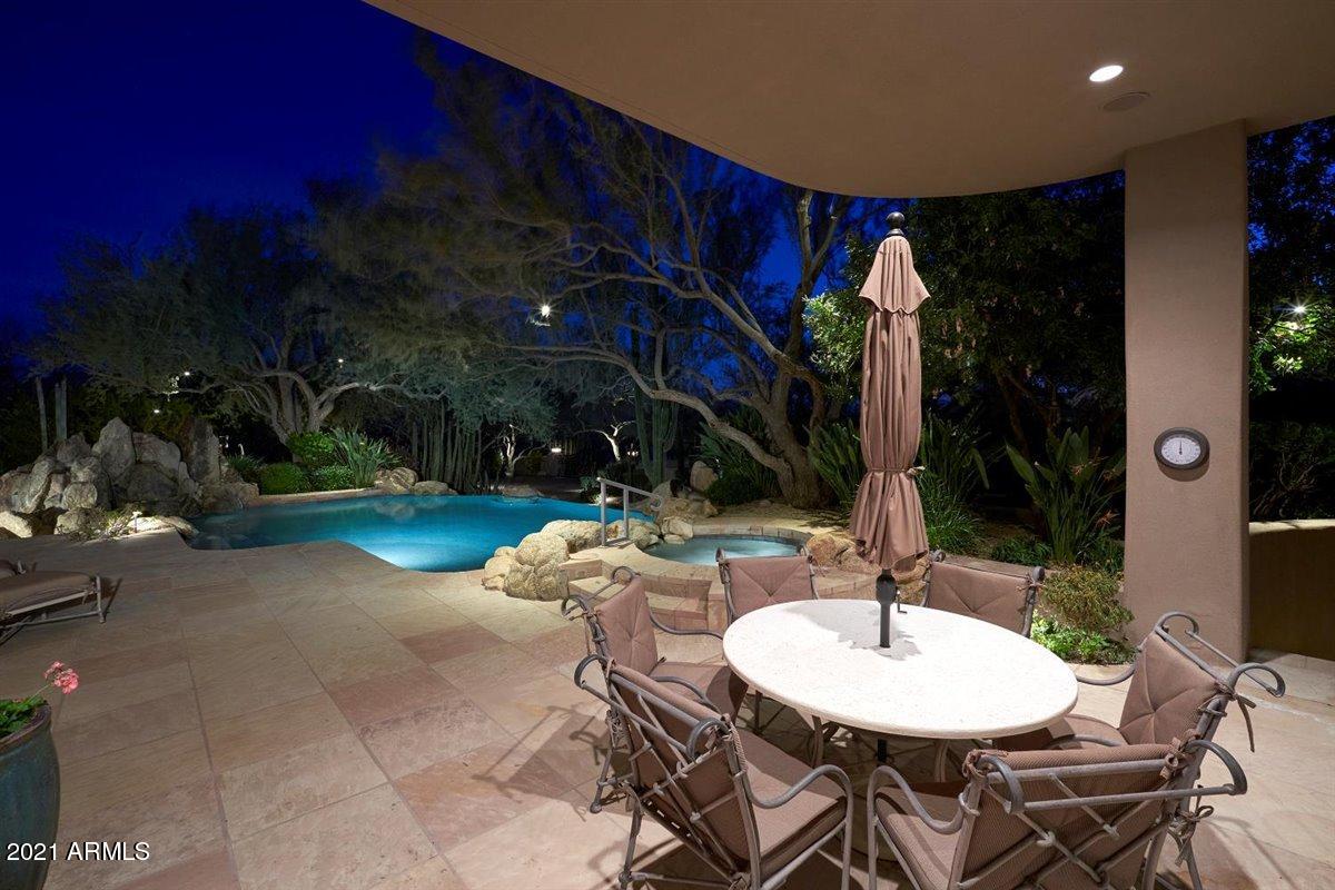 10040 East Happy Valley Road, Unit 661 Scottsdale, AZ 85255 - Photo 13 of 69 Covered patio