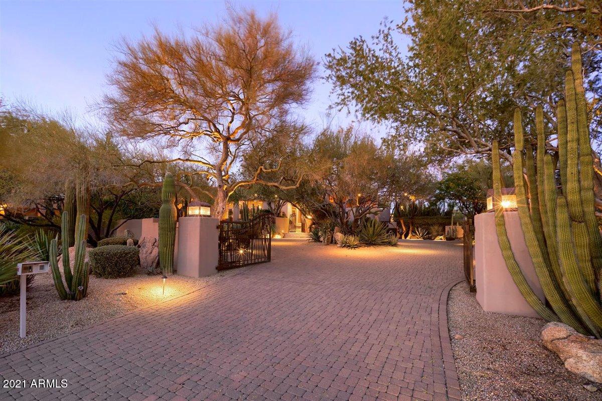 10040 East Happy Valley Road, Unit 661 Scottsdale, AZ 85255 - Photo 4 of 69 Desert Highlands 663