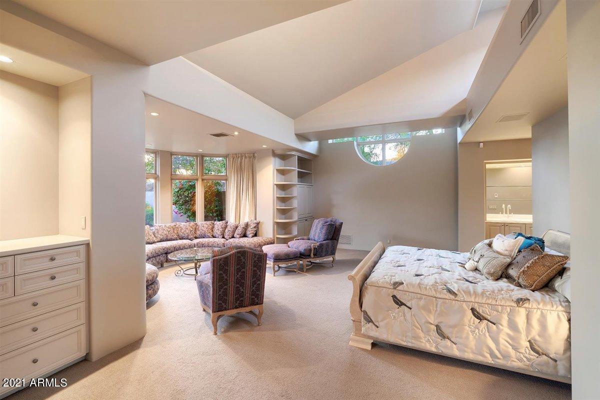 10040 East Happy Valley Road, Unit 661 Scottsdale, AZ 85255 - Photo 43 of 69 Master suite