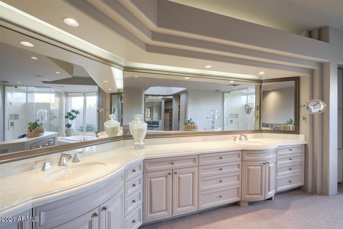 10040 East Happy Valley Road, Unit 661 Scottsdale, AZ 85255 - Photo 49 of 69 Master bath