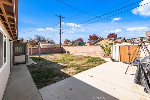 a view of a terrace view