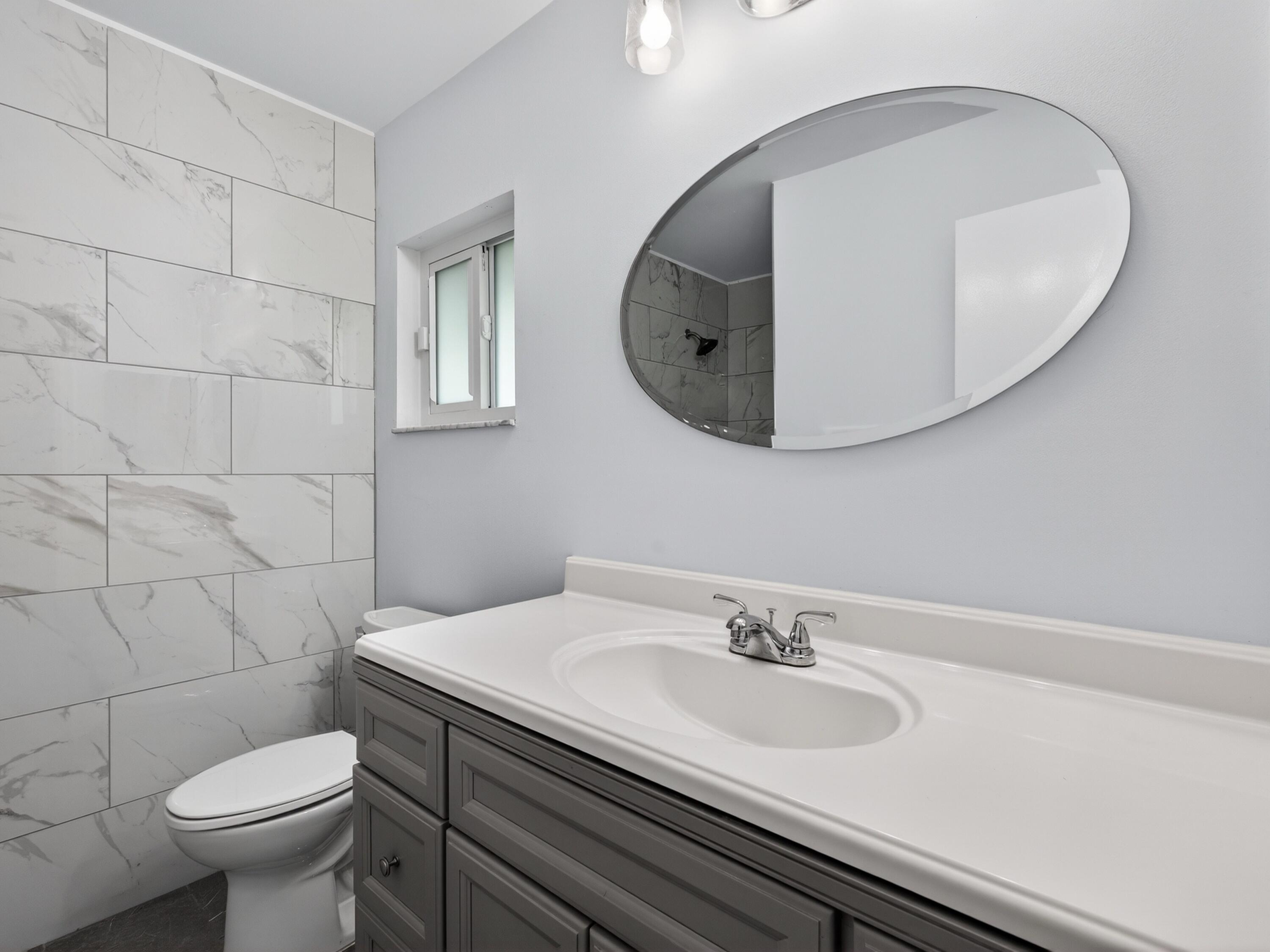 2003 Southwest 17th Street Boynton Beach, FL 33426 - Photo 26 of 38 Primary Bathroom