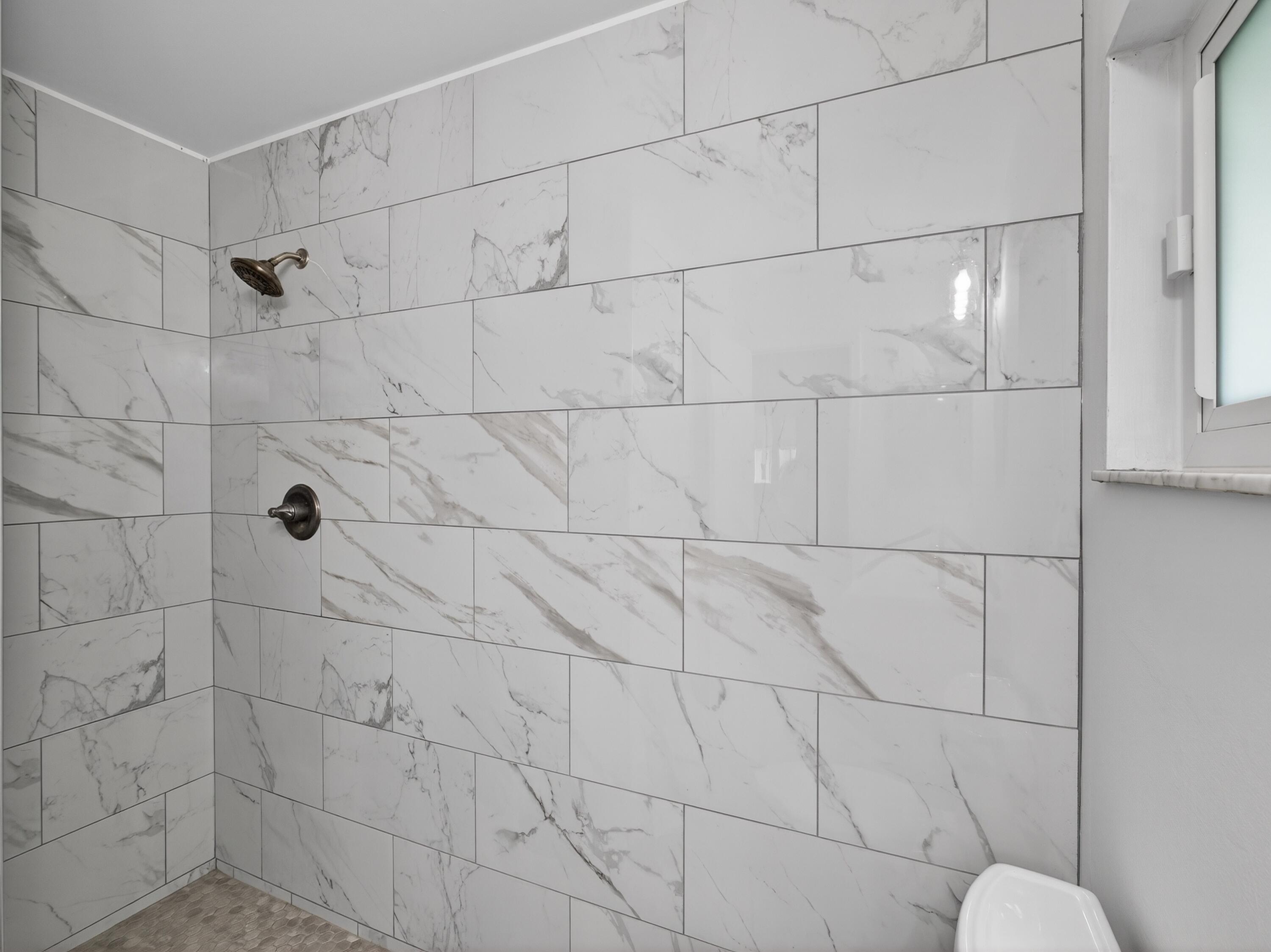 2003 Southwest 17th Street Boynton Beach, FL 33426 - Photo 27 of 38 Primary Bathroom