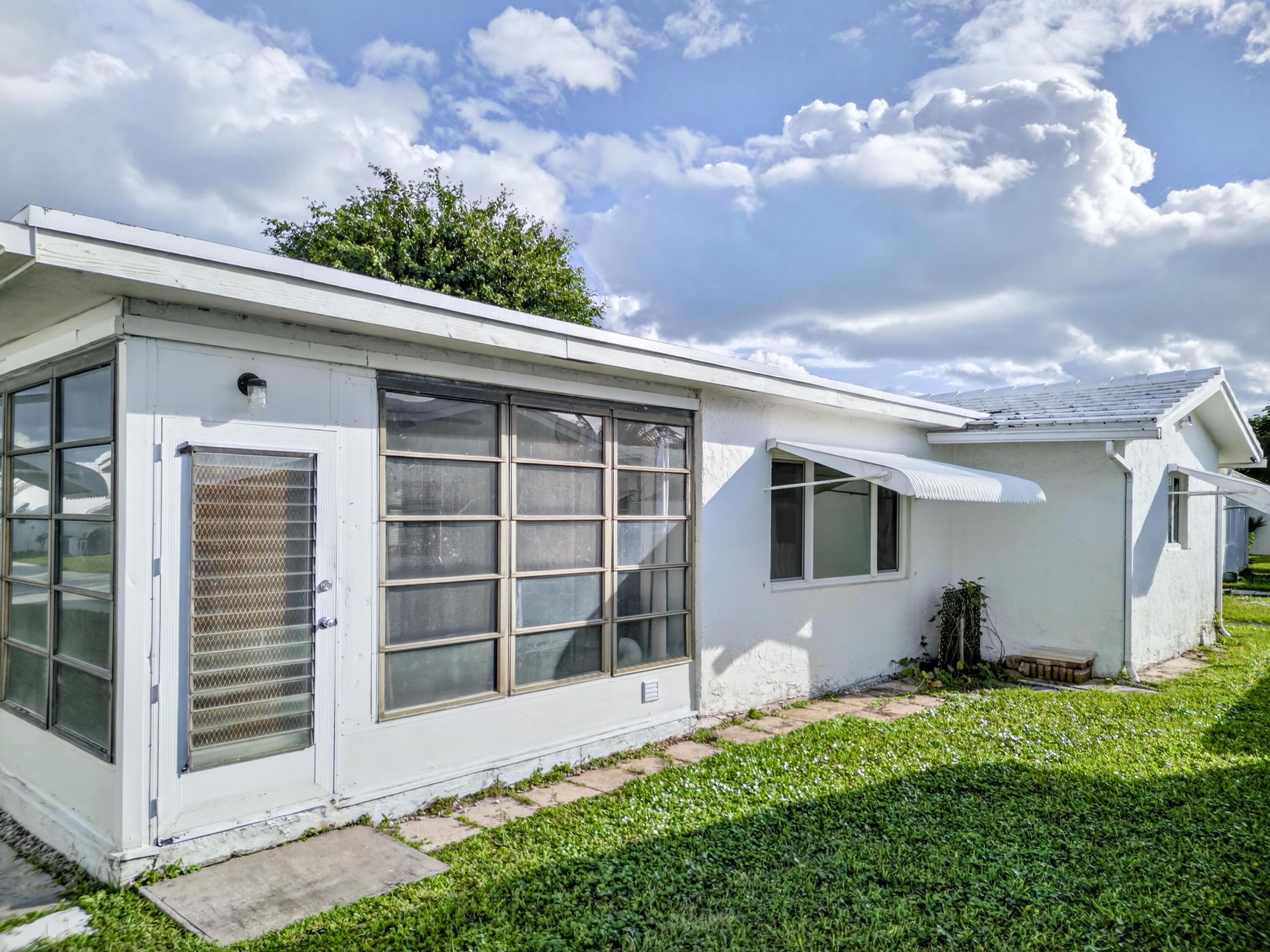 2003 Southwest 17th Street Boynton Beach, FL 33426 - Photo 28 of 38 Rear