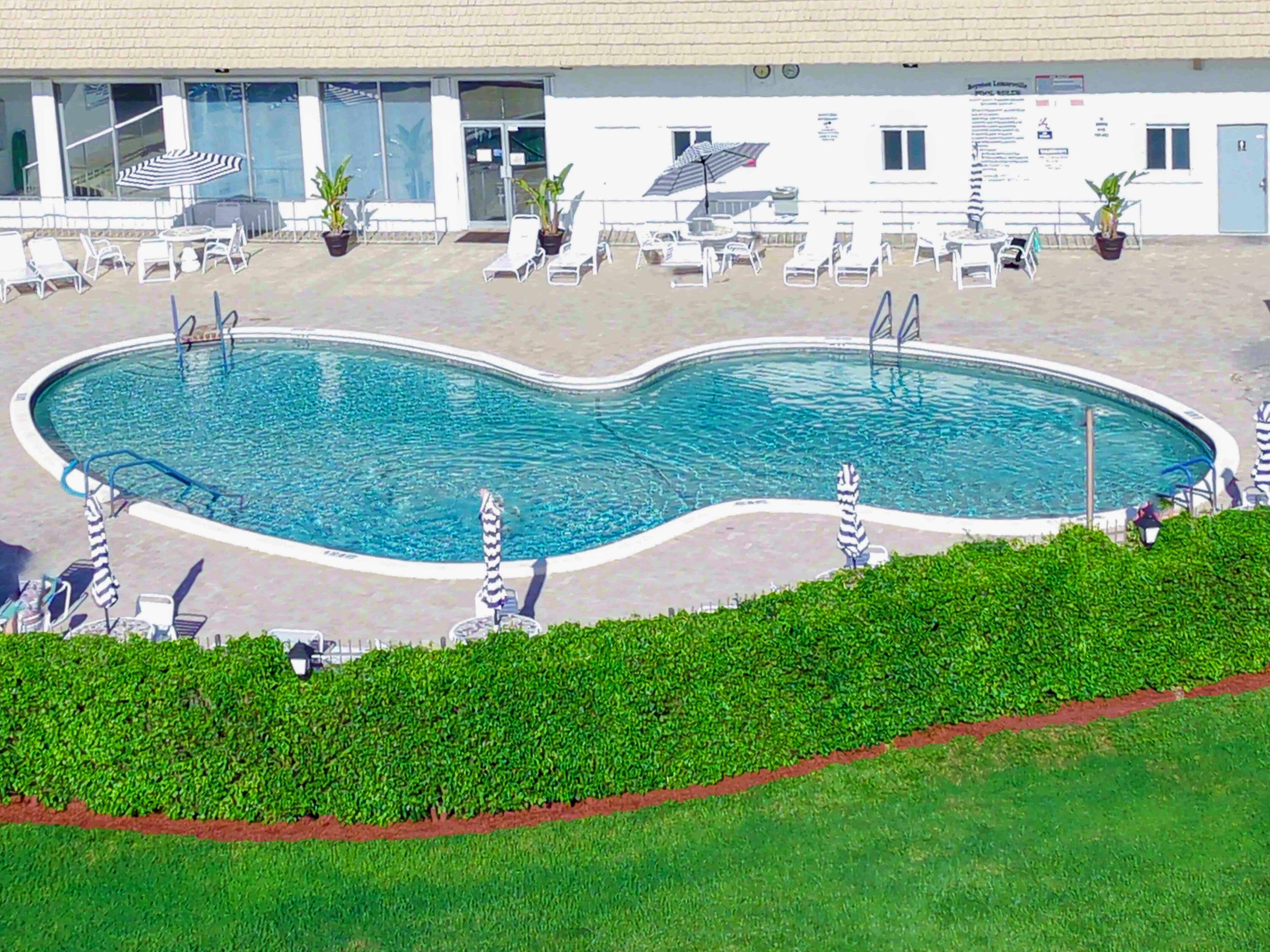 2003 Southwest 17th Street Boynton Beach, FL 33426 - Photo 34 of 38 Clubhouse Pool