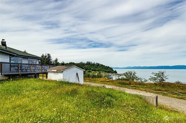 $749,000 | 14568 Highway 112, Sekiu, WA 98381