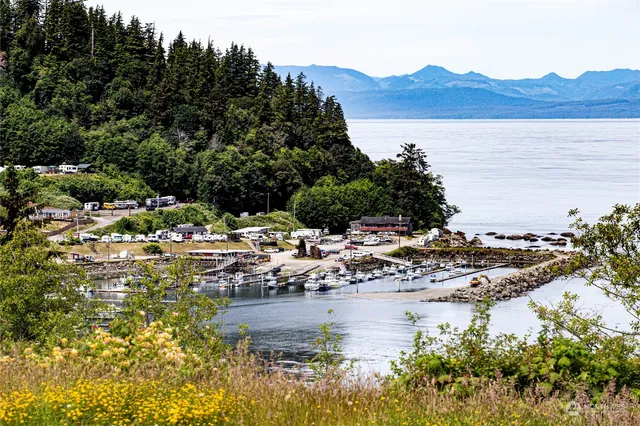 $749,000 | 14568 Highway 112, Sekiu, WA 98381