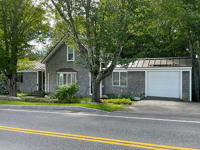 $444,000 | 80 Academy Hill Road, Newcastle, ME 04553
