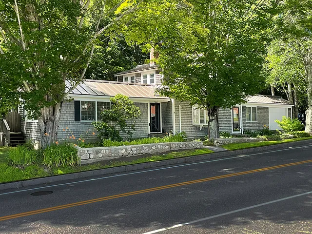 $444,000 | 80 Academy Hill Road, Newcastle, ME 04553