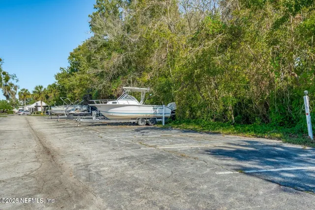 $240,000 | 215 River Bend Court, Unit C, Welaka, FL 32193