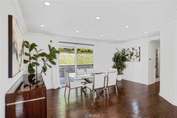 $9,999 | 2461 Allanjay Place, Glendale, CA 91208