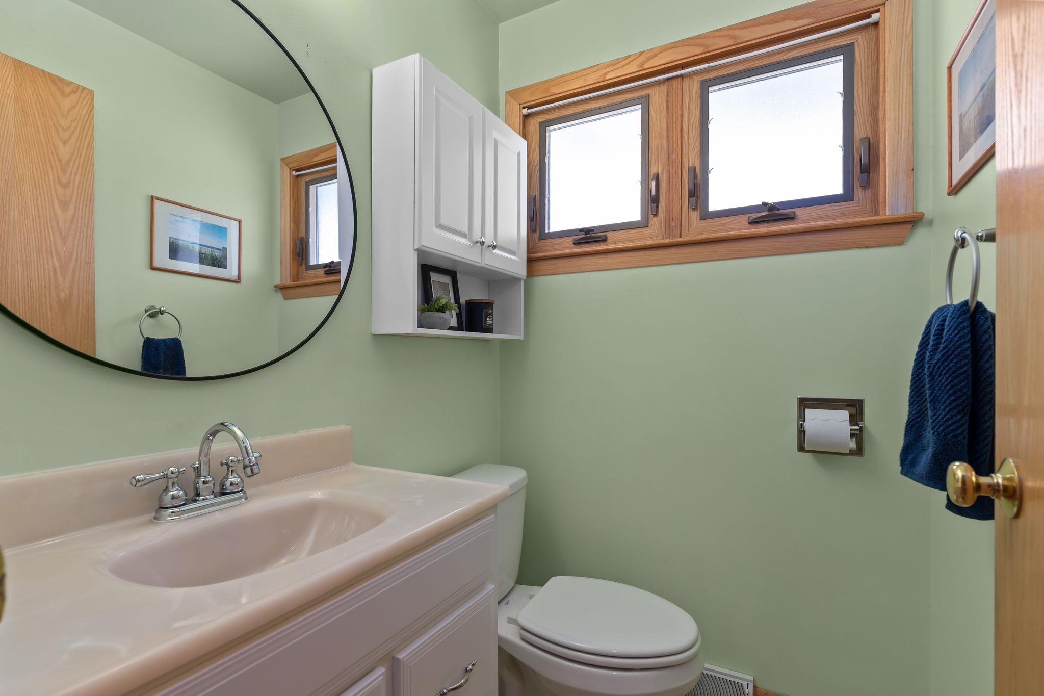 1611 North Nicholas Street Appleton, WI 54914 - Photo 22 of 45