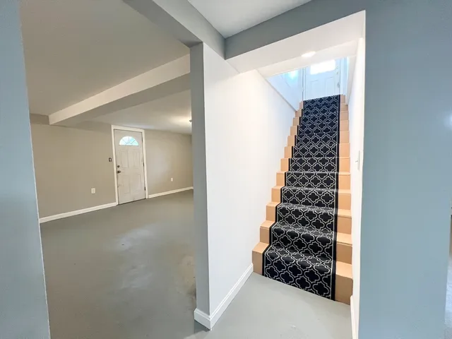 $3,200 | 396 Highland Avenue, Fitchburg, MA 01420