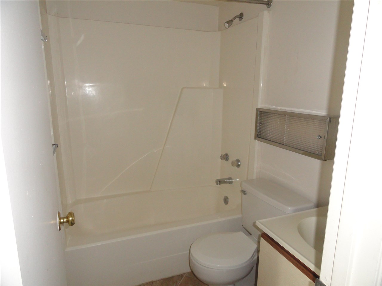 1380 Hunters Road, Unit K Harrisonburg, VA 22801 - Photo 9 of 9 Gallery Image 9