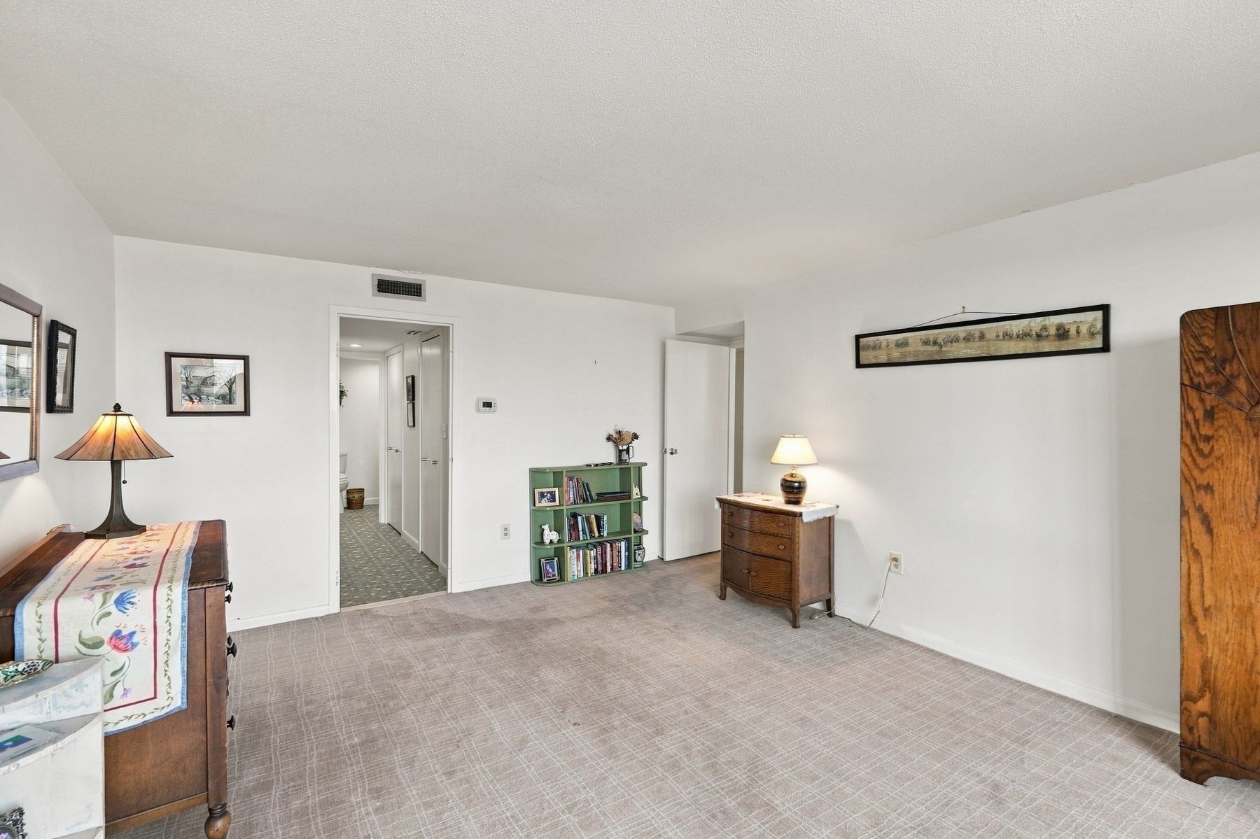 406 Paradise Road, Unit 3H Swampscott, MA 01907 - Photo 23 of 42 Gallery Image 23