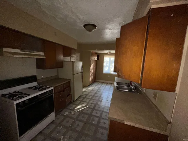 $50,000 | 3811 Oliver Street, Fort Wayne, IN 46806