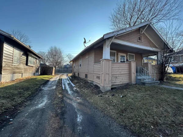 $90,000 | 3811 Oliver Street, Fort Wayne, IN 46806