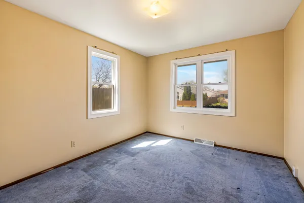 $290,000 | 9617 Grayce Drive, Sturtevant, WI 53177