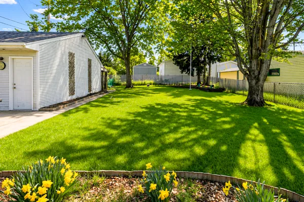 $290,000 | 9617 Grayce Drive, Sturtevant, WI 53177