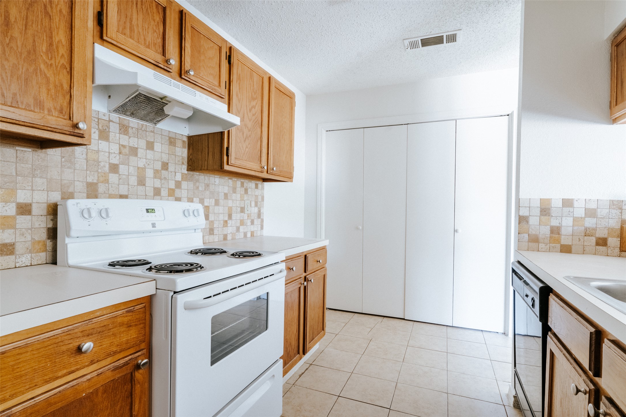 23393 Nameless Road, Unit 162 Leander, TX 78641 - Photo 7 of 18