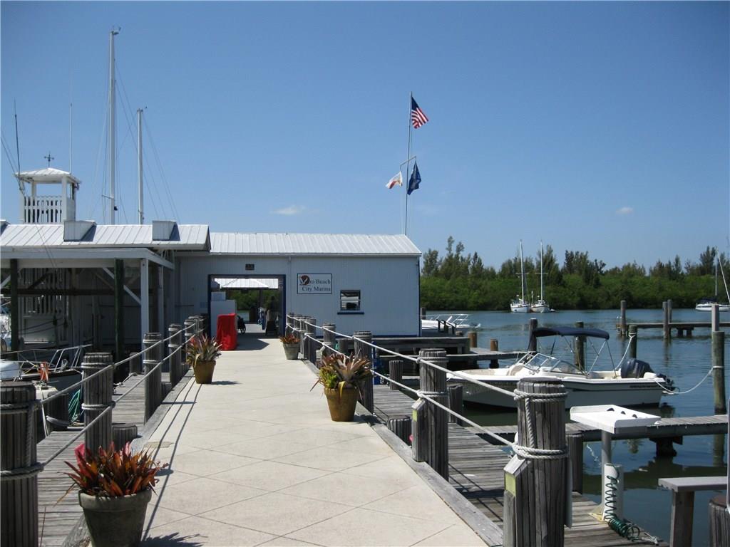 618 Live Oak Road Vero Beach, FL 32963 - Photo 32 of 36