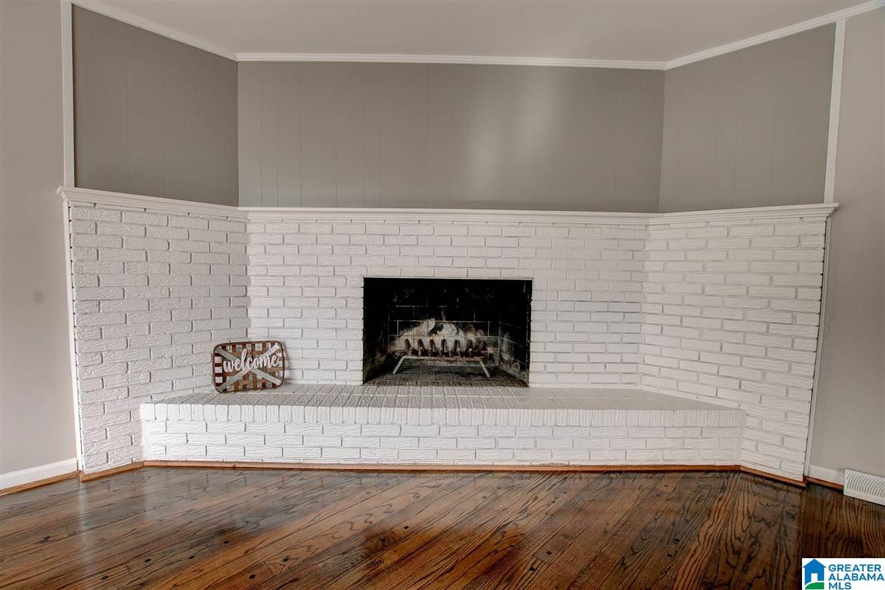 445 2nd Place Pleasant Grove, AL 35127 - Photo 7 of 40