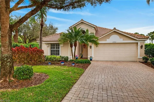 $898,900 | 23982 Creek Branch Lane, Estero, FL 34135