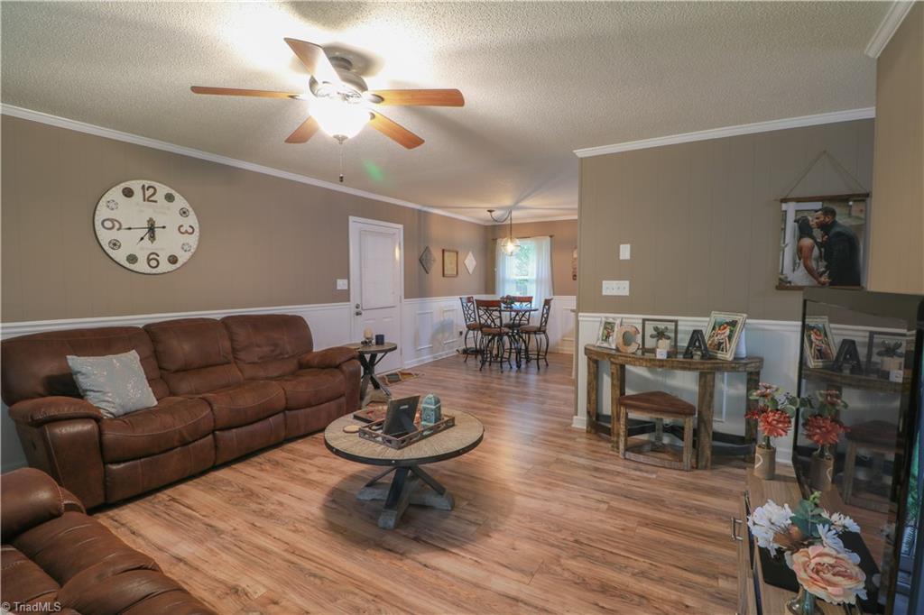 1655 Feezor Road Lexington, NC 27292 - Photo 3 of 21 Gallery Image 3