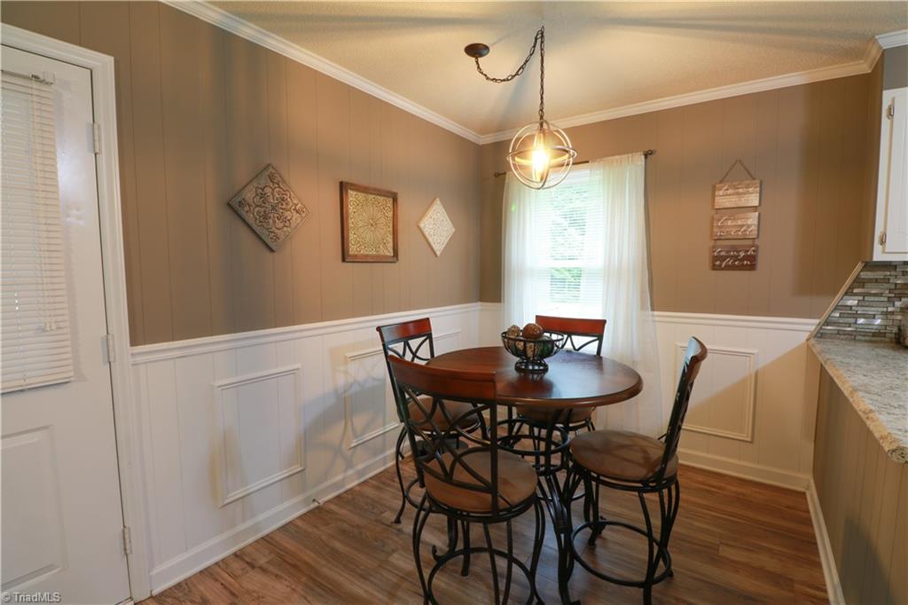 1655 Feezor Road Lexington, NC 27292 - Photo 4 of 21 Gallery Image 4