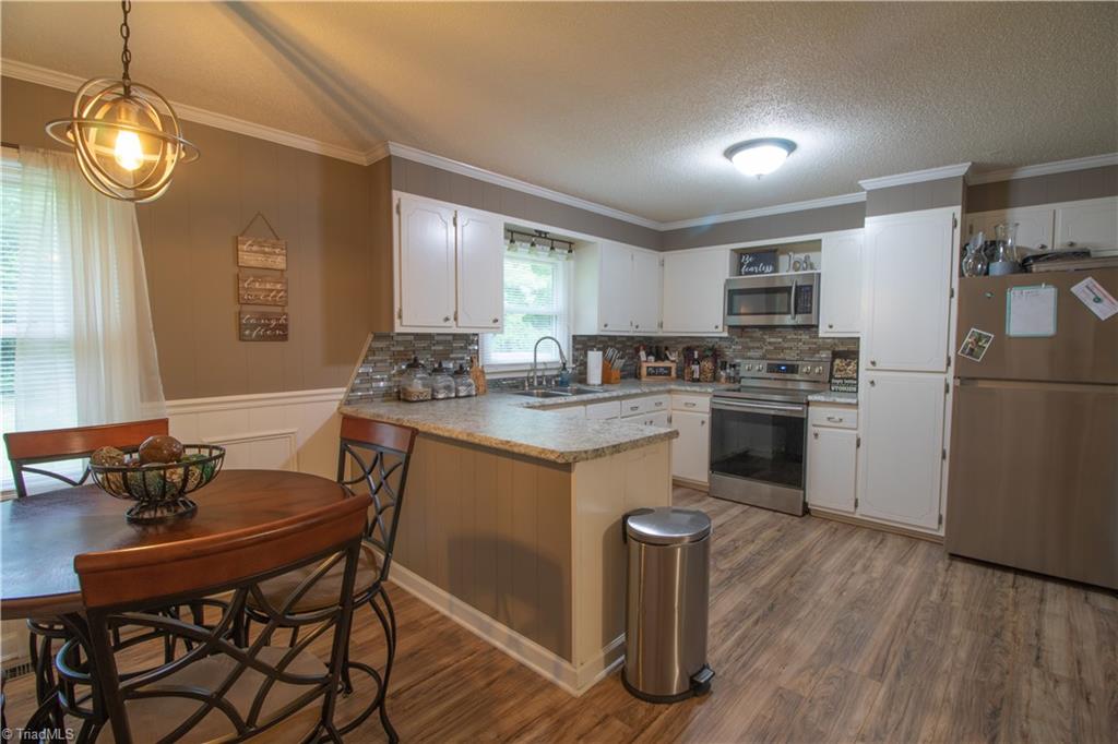 1655 Feezor Road Lexington, NC 27292 - Photo 6 of 21 Gallery Image 6