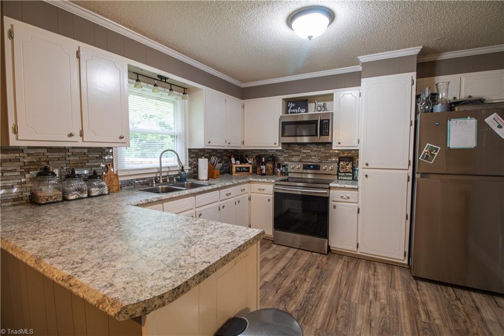 1655 Feezor Road Lexington, NC 27292 - Photo 7 of 21 Gallery Image 7