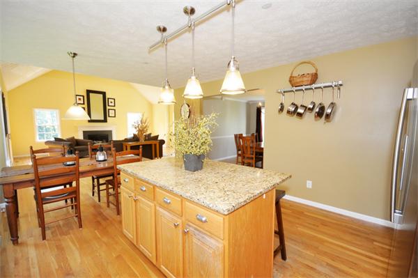 93 Maple Street Stow, MA 01775 - Photo 4 of 13 Gallery Image 4