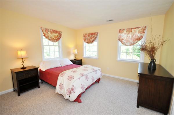 93 Maple Street Stow, MA 01775 - Photo 8 of 13 Gallery Image 8
