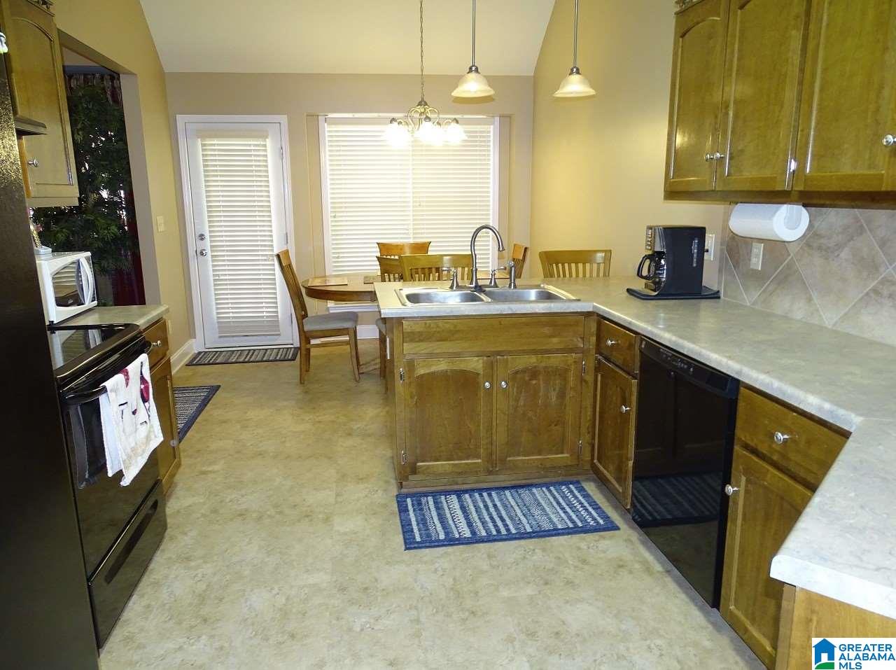 5464 Virginia Way Bessemer, AL 35022 - Photo 8 of 20