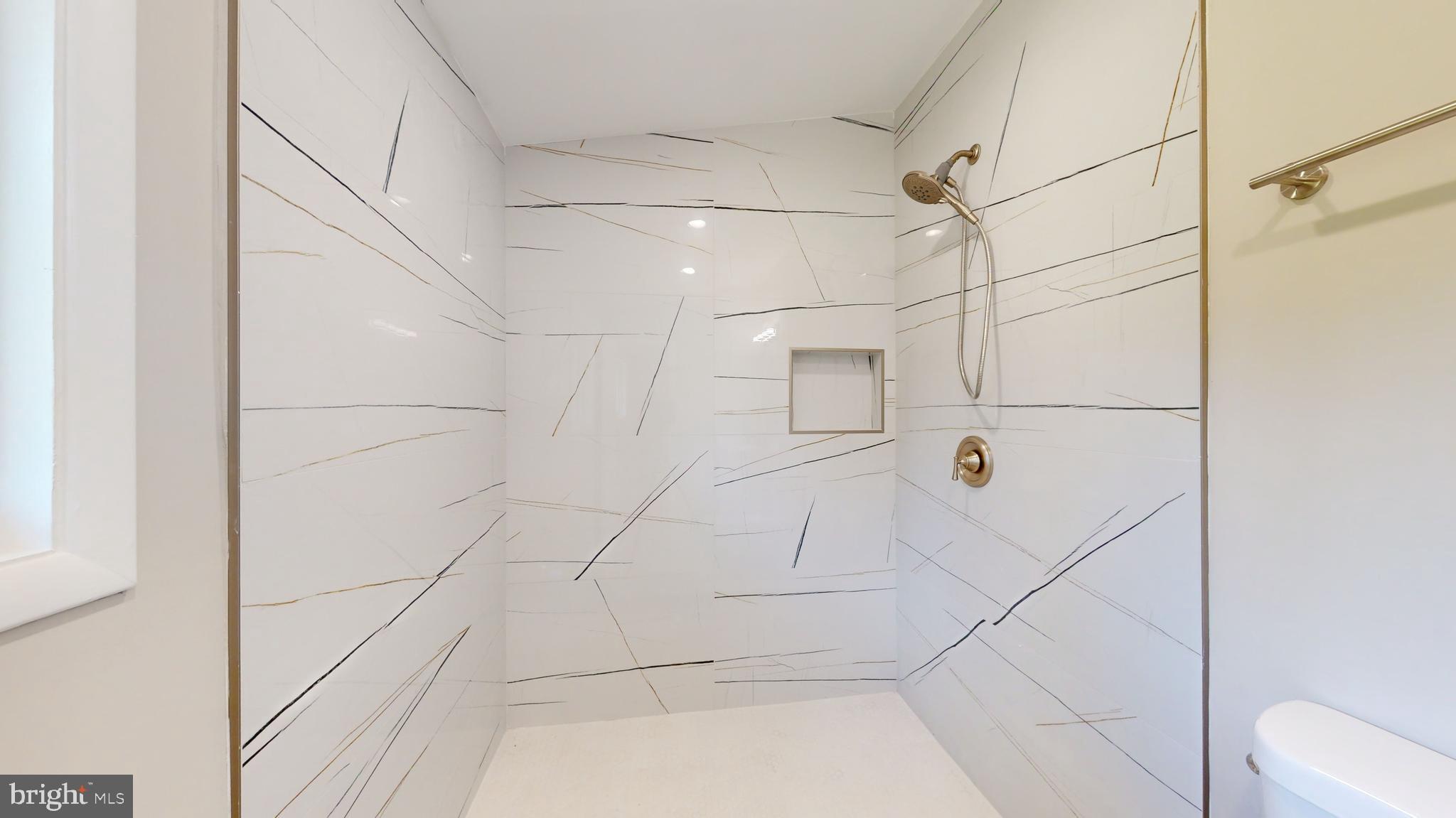 4409 Park Road Alexandria, VA 22312 - Photo 17 of 37 Gallery Image 17