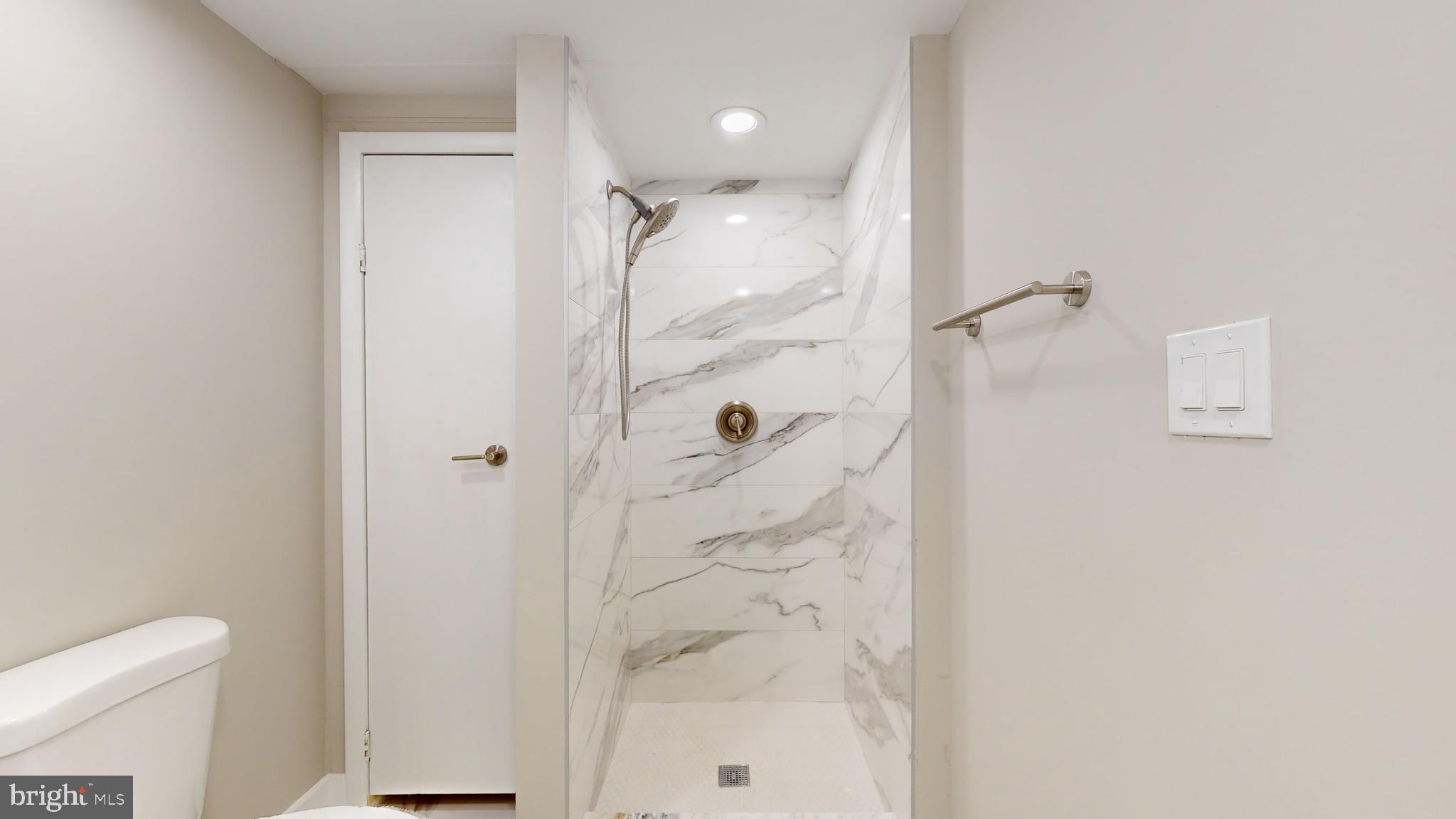 4409 Park Road Alexandria, VA 22312 - Photo 28 of 37 Gallery Image 28