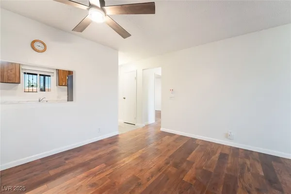$1,250 | 1675 Jupiter Court, Unit D, Las Vegas, NV 89119