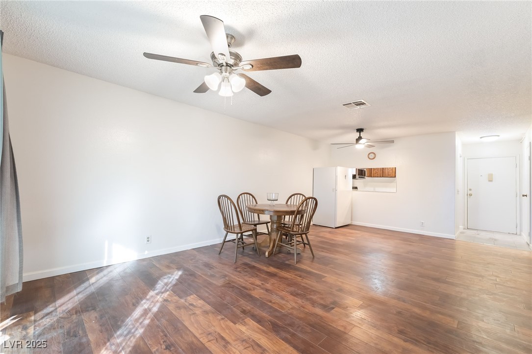 1675 Jupiter Court, Unit D Las Vegas, NV 89119 - Photo 4 of 15