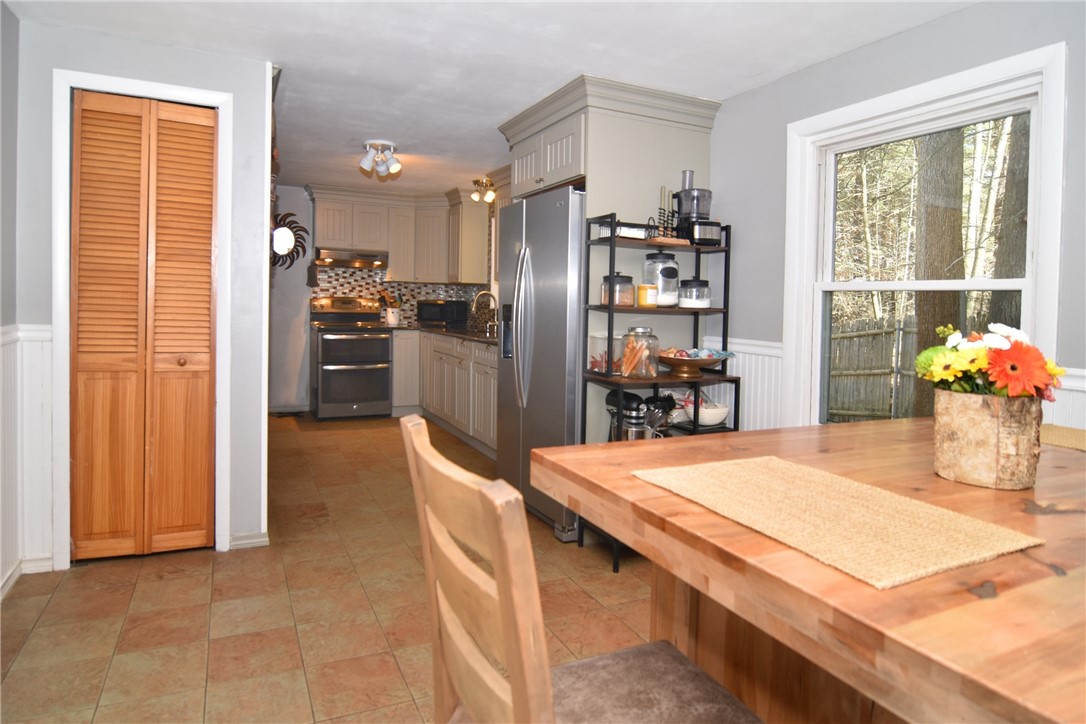 680 Hazard Road West Greenwich, RI 02817 - Photo 13 of 33