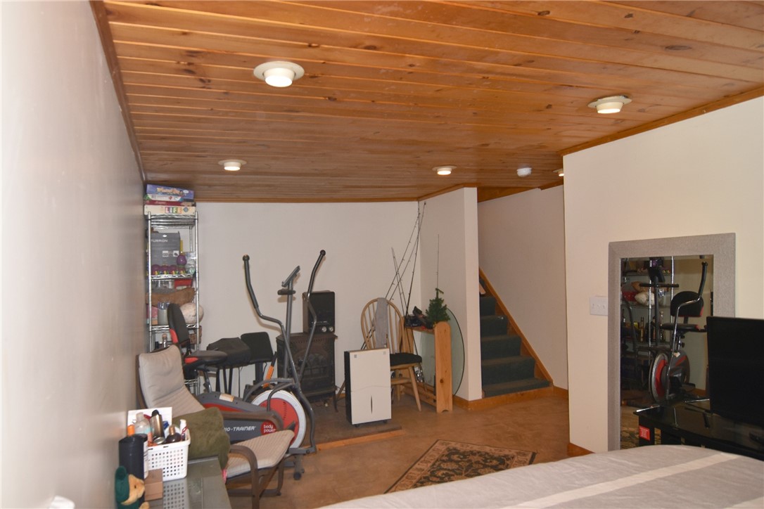 680 Hazard Road West Greenwich, RI 02817 - Photo 25 of 33