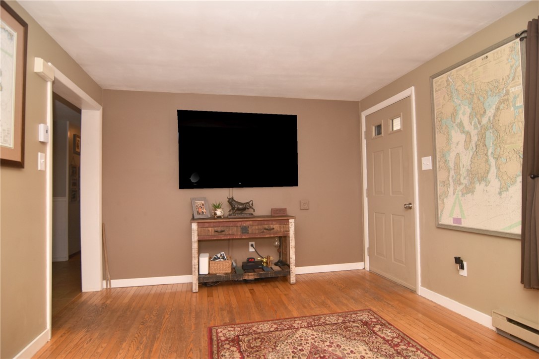 680 Hazard Road West Greenwich, RI 02817 - Photo 9 of 33