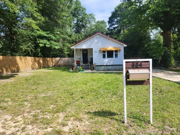$1,500 | 334 East Chestnut Avenue, Crestview, FL 32539